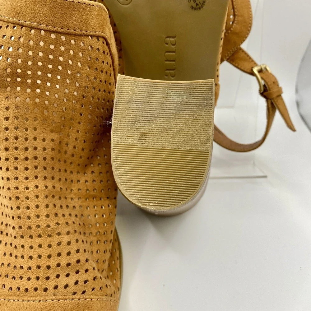ANA Madelyn Wide Block Heel Sandals Cognac Vegan‎ Suede Womans 9.5 Peep Toe